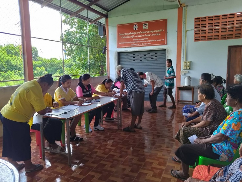 เทศบาลตำบลปักธงชัยออกบริการจ่ายเบี้ยยังชีพและบริการเก็บคค่าธรรมเนียมการเก็บขนขยะ ในเขตพื้นที่เทศบาลตำบลปักธงชัย