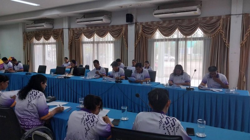 ประชุมคณะกรรมการกองทุนหลักประกันสุขภาพเทศบาลตำบลปักธงชัย วันที่ 26 กันยายน 2567 ณ หอประชุมเทศบาลตำบลปักธงชัย