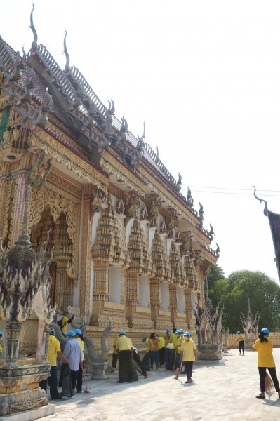 อำเภอปักธงชัย ร่วมกับเทศบาลตำบลปักธงชัยจัดกิจกรรมจิตอาสาพัฒนาเนื่องในโอกาสวันสำคัญของชาติไทย ประจำปี 2567 ในวันศุกร์ที่ 3 พฤษภาคม 2567 ณ วัดโพธิ์ทอง หมู่ที่ 5 ตำบลเมืองปัก อำเภอปักธงชัย นครราชสีมา