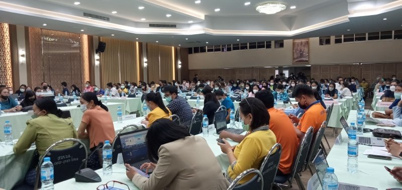 เทศบาลตำบลปักธงชัย ร่วมการประชุมเชิงปฏิบัติการเพื่อเตรียมความพร้อมการประเมินคุณธรรมและความโปร่งใสในการดำเนินงานของหน่วยงานภาครัฐ ประจำปีงบประมาณ พ.ศ. 2566 (ITA) รุ่นที่ 2 โดยนายสยาม ศิริมงคล ผู้ว่าราชการจังหวัดนครราชสีมา มอบหมายให้นายภูมิสิทธิ์ วังคีรี รองผู้ว่าราชการจังหวัดนครราชสีมา เป็นประธานเปิด วันพุธที่ 30 พฤศจิกายน 2565 เวลา 13.30 น. ณ หอประชุมเปรมติณสูลานนท์ จังหวัดนครราชสีมา