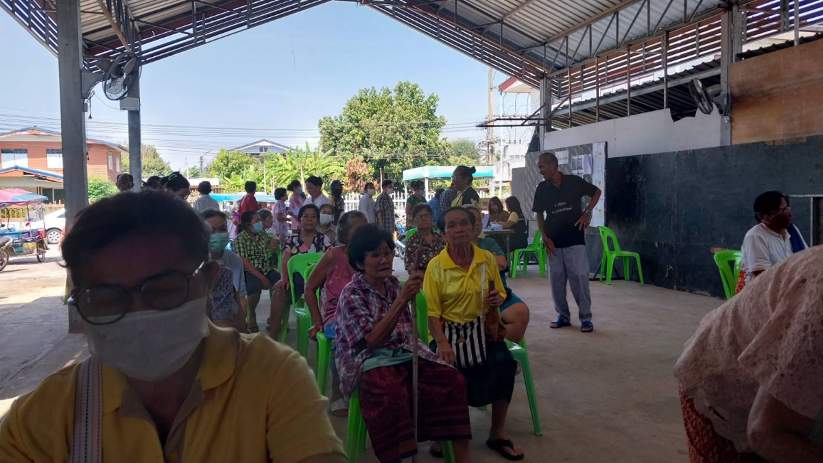 เทศบาลตำบลปักธงชัย ออกจ่ายเบี้ยยังชีพผู้สูงอายุ ผู้พิการ ผู้ป่วยฯ และบริการจัดเก็บค่าธรรมเนียมการเก็บขนขยะ ประจำเดือนมีนาคม 2568