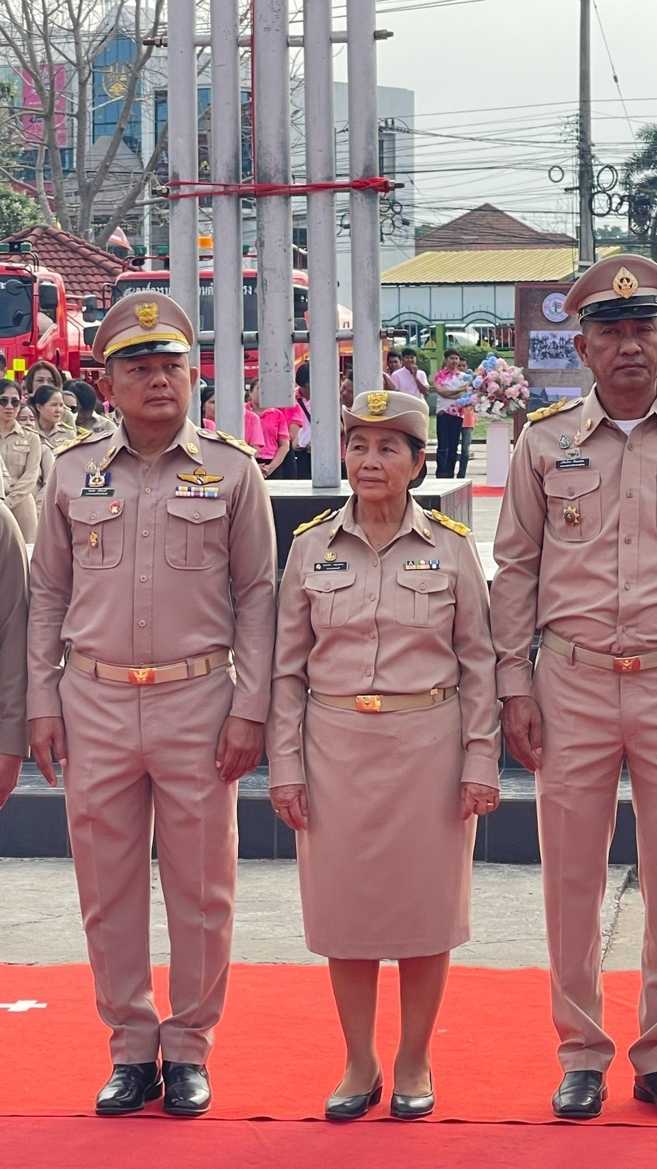 เทศบาลตำบลปักธงชัยร่วมพิธีถวายราชสักการะและกล่าวถวายราชสดุดี พระบาทสมเด็จพระจุลจอมเกล้าเจ้าอยู่หัว เนื่องในวันท้องถิ่นไทย ประจำปี 2568 ณ บริเวณลานพระบรมราชานุสาวรีย์ พระบาทสมเด็จพระจุลจอมเกล้าเจ้าอยู่หัว วันอังคารที่ 18 มีนาคม 2568