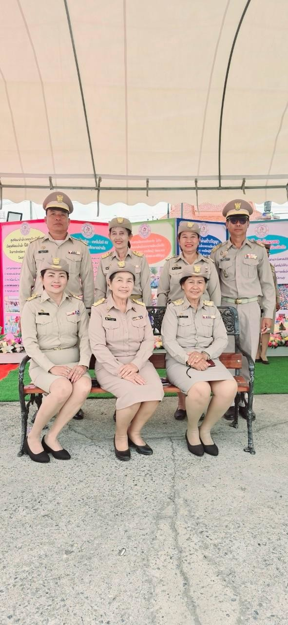 เทศบาลตำบลปักธงชัยร่วมพิธีถวายราชสักการะและกล่าวถวายราชสดุดี พระบาทสมเด็จพระจุลจอมเกล้าเจ้าอยู่หัว เนื่องในวันท้องถิ่นไทย ประจำปี 2568 ณ บริเวณลานพระบรมราชานุสาวรีย์ พระบาทสมเด็จพระจุลจอมเกล้าเจ้าอยู่หัว วันอังคารที่ 18 มีนาคม 2568