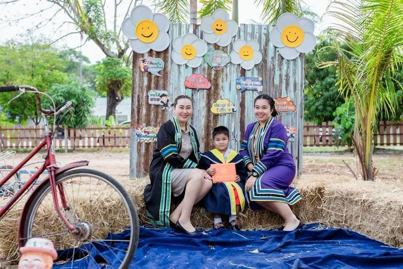 ศูนย์พัฒนาเด็กเล็กเทศบาลตำบลปักธงชัย จัดพิธีมอบวุฒิบัตรบัณฑิตน้อย ประจำปีการศึกษา 2567 วันที่ 21 มีนาคม 2568